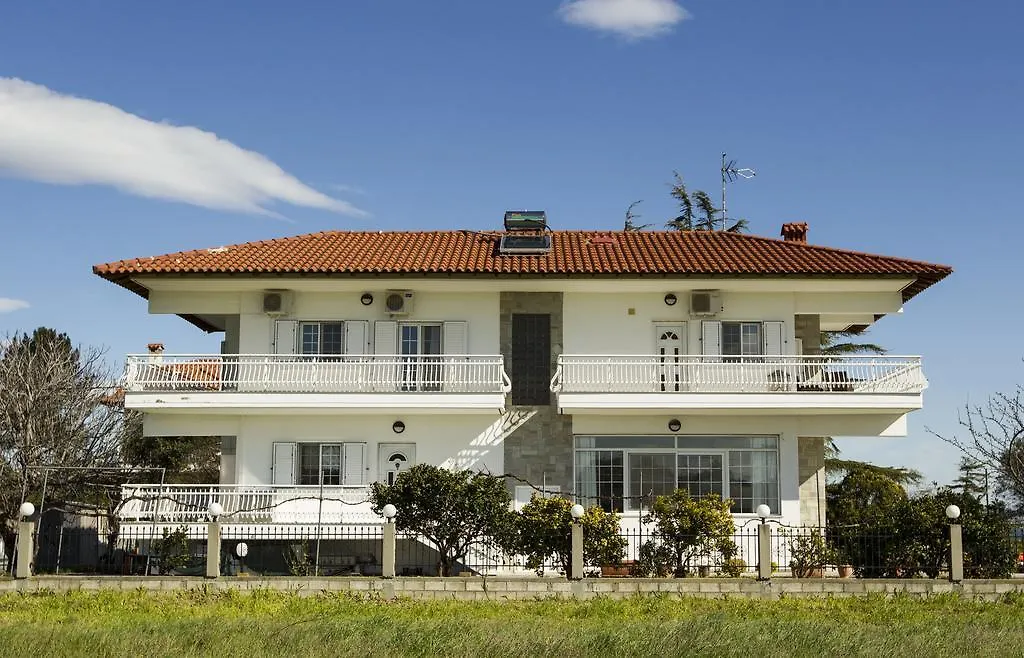 Villa Blue Apartments Agia Triada