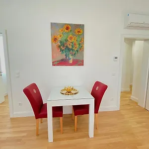 https://steiner-residencesreumannplatz.vienna-besthotels.com